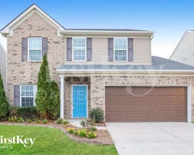 3 Bedroom 2.5BA 2150 ft Pet-Friendly House For Rent in Nashville, TN