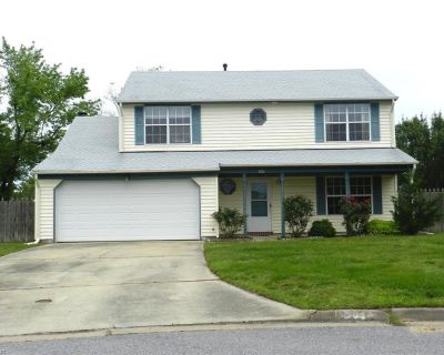 4 Bedroom 2BA 2010 ft Apartment For Rent in Virginia Beach, VA