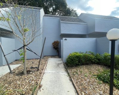 1 Bedroom 2BA 800 ft Condo For Rent in Deerfield Beach, FL