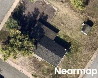 3 Bed 1.0 Bath Preforeclosure Property in Pottstown, PA 19464 - Linden St