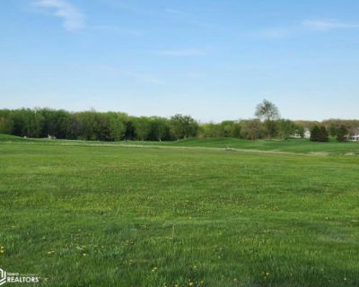 Land For Sale in Sheffield, IA