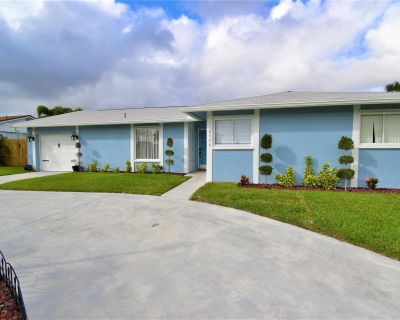 3 Bedroom 2BA 1346 ft House For Rent in Delray Beach, FL