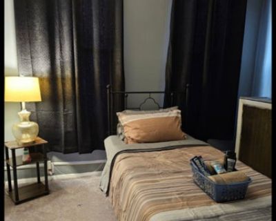 Furnished Room for Rent - Newly furnished private room in W. Philly