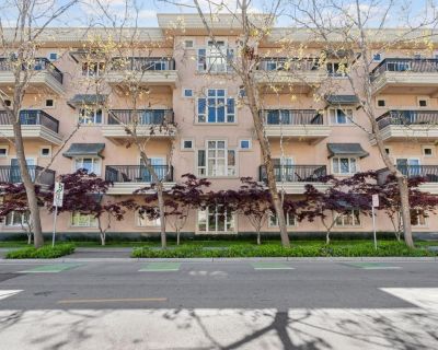 3 Bedroom 3BA 1827 ft Condo For Sale in PALO ALTO, CA