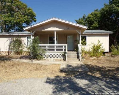 4 Bedroom 2BA Living Area 1456 ft Manufactured Home For Sale in HONDO, TX