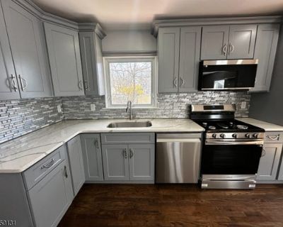 3 Bedroom 2BA 1232 ft Single Family Home For Sale in EAST ORANGE CITY, NJ