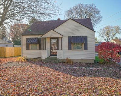 2 Bedroom 1BA 1050 ft Single Family House For Sale in Belvidere, IL