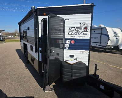 2025 Forest River Cherokee Grey Wolf 16GR