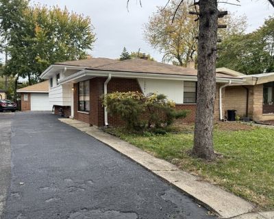 15041 Oak St. Welcome to this beautifully updated split-level home featuring 5 spacious bedrooms, 2.5 baths, and a 2-car garage. Enjoy an inviting living area with a fireplace, fresh paint throughout, and ample closet space. The basement offers extra room for recreation or storage, and washer/dryer is included for your convenience. Conveniently located near shops, schools, and public transporta...