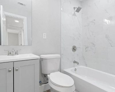 Room For Rent in 3BR 2BA Property, Pensacola, FL