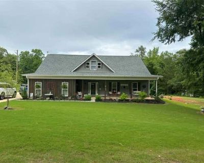 3 Bedroom 2BA 1918 ft Single Family Home For Sale in ROANOKE, AL