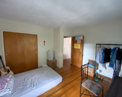 306 Tappan St APT 3. Dining Room Hardwood Floors Laundry in Building New/Renovated Kitchen Parking availible310. 2 Bedroom. 1 Bathroom. 9999 ft