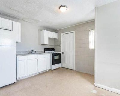 Just Minutes from Downtown Raleigh. The second-biggest city in the state, Raleigh's vibe is energetic and innovative. W/D hookup Carpet Range Refrigerator Unit Amenities carpet range refrigerator w/d hookup. 2 Bedroom. 1 Bathroom. 780 ft