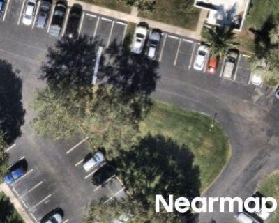 2 Bed 2.0 Bath Foreclosure Property in Fort Lauderdale, FL 33326 - Lakeview Dr Apt 102