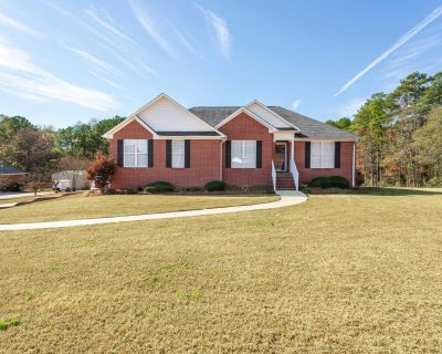 3 Bedroom 2BA 1744 ft Single Family House For Sale in Pell City, AL