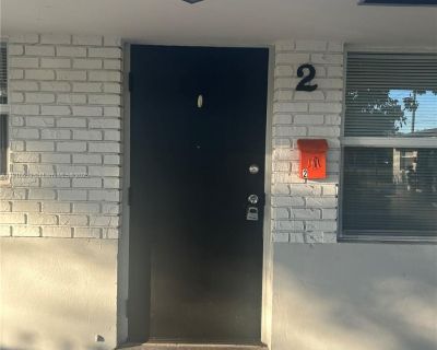 SW 15th Ter. Rarely available and beautifully updated one bed one bath unit in Fort Lauderdale. This inviting apartment features a bright living area, a full kitchen, modern bathroom, and generous closet space. Located on a quiet street, the community offers a calm, residential feel while still being moments from downtown, major highways, beaches, and everyday conveniences. Rent is $1,500/mo; t...