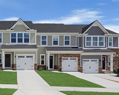 3 Bedroom 2BA 1767 ft Townhouse For Sale in Thompsons Station, TN