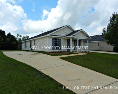 3 Bedroom 2BA 1274 ft Pet-Friendly Single-family home For Rent in Mobile, AL