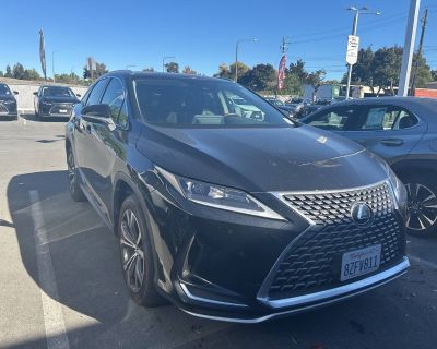 1 previous owner(s). Mileage: 0. SUV. Fuel Type: Gas. ***MOONROOF / SUNROOF***, ***ACTIVE BLIND SPOT MONITOR***, ***COLLISION WARNING SYSTEM***, PARKING SENSORS, BACKUP CAMERA, POWER DRIVER SEAT, POWER PASSANGER SEAT, PUSH BUTTON IGNITION, KEYLESS ENTRY, ***HEATED AND COOLED SEATING***, PREMIUM WHEELS, CLEAN CARFAX, ONE OWNER CARFAX, ***CERTIFIED***. 19/26 City/Highway MPG WE WANT YOUR TRADE IN...