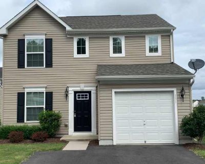 3 Bedroom 2.5BA 1600 ft Apartment For Rent in Millsboro, DE