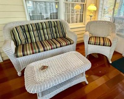 HALF OFF EVERYTHING!! TURNING LEAF - BEL AIR