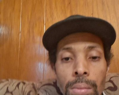 Total rooms: 2. Deposit: $0.00 * Utilities included?: Not known. No preference. Smoking is allowed. Not for couples. Furnishings: Furnished * Disabled access: Yes * Living room: shared * Broadband included: Yes. Availability Available Now Minimum term None Maximum term 24 months. Looking fot place to stay house to rent month 200 600 month cleaning person easy get long with working