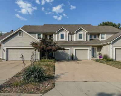 2 Bedroom 2BA 1464 ft² Residential For Sale in Overland Park, KS