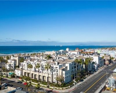 Pacific Coast Hwy Unit,huntington Beach, Condo For Rent