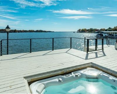 156 Marina Drive. Fully furnished and stress-free living in this beautiful townhome with all the amenities of Harbor Light Villas. Owner will leave all furnishings with short term (6 month) lease and is willing to remove furnishings if desired for 1 year lease. A boat slip (#24) is also available to house your water toys or boat at no additional charge. Tenant agrees to have hot tub professiona...