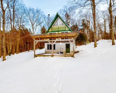 3 Bedroom 2BA House Vacation Rental in Mt Ellen Ski Chalet, Waitsfield, VT