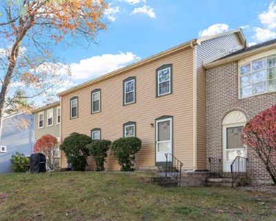 2 Bedroom 2BA 1232 ft Condo For Sale in NASHUA, NH
