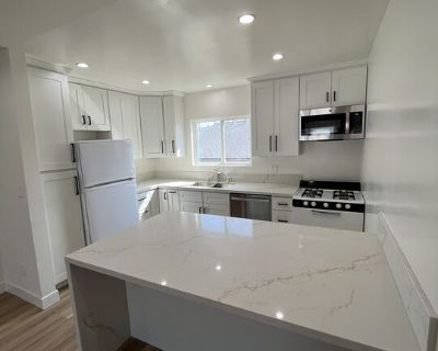 2 Bedroom 1BA 750 ft Condo For Rent in Santa Moni, CA