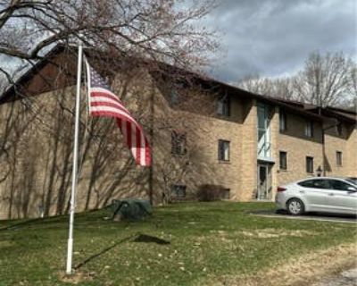 2 Bedroom 2BA 1269 ft Condominium For Sale in BUTLER, PA
