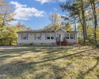 8054 Rachel Wynd Road NE. image_url. In unit laundry Patio / balcony Granite counters Dishwasher Pet friendly Parking Unit Amenities carpet ceiling fan dishwasher granite counters in unit laundry patio / balcony range refrigerator walk in closets recently renovated Property Amenities pet friendly on-site laundry parking. 3 Bedroom. 2 Bathroom. 0 ft