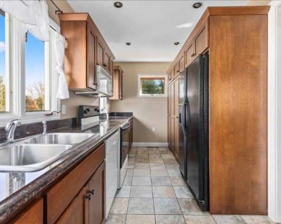 3BR, 1.5 Bath Single Family Home. image_url. Granite counters Dishwasher Garage Microwave Range Oven Unit Amenities dishwasher granite counters microwave oven range refrigerator Property Amenities parking garage. 3 Bedroom. 1.5 Bathroom. 0 ft