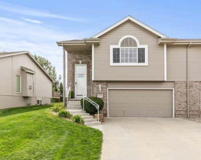 3 Bedroom 3BA 1815 ft Townhouse For Sale in OMAHA, NE