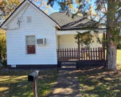 1 Bedroom 1BA 722 ft Single Family Home For Sale in CHATTANOOGA, TN