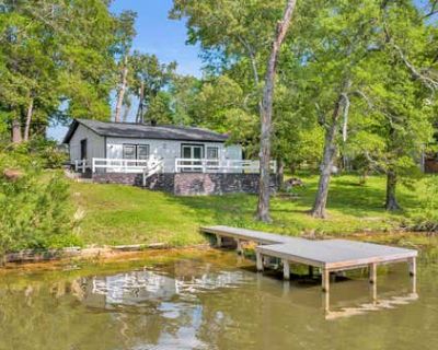 2 Bedroom 1BA 1224 ft Single Family Home For Sale in OMAHA, TX