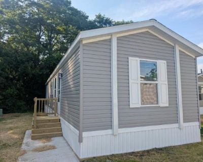 2 Bedroom 2BA 896 ft Mobile Home For Rent in Indianapolis, IN