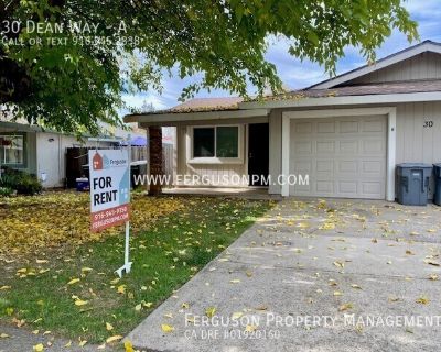 2 Bedroom 1BA 900 ft Pet-Friendly Apartment For Rent in Folsom, CA