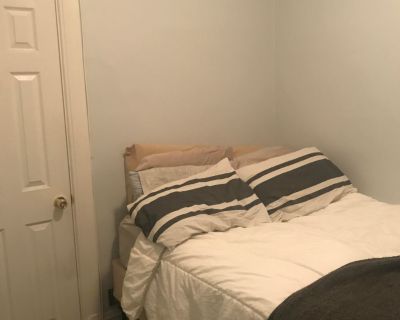Roommate Needed: 1 Bedroom Sublease in 2 BR Apartment ($675)