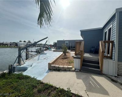 2 Bedroom 2BA 872 ft Manufactured Home For Sale in ST. JAMES CITY, FL