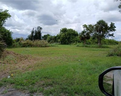 Commercial For Sale in FORT MYERS, FL