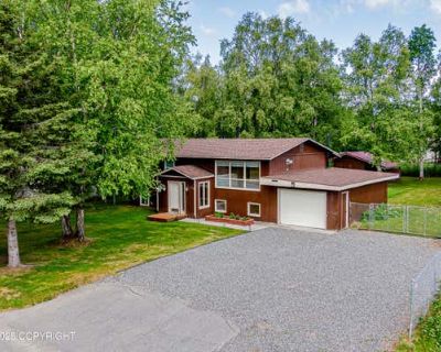 4 Bedroom 3BA 2184 ft Single Family Home For Sale in SOLDOTNA, AK