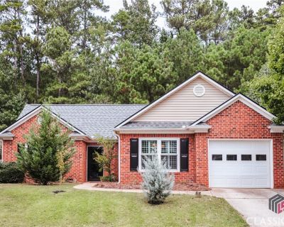 3 Bedroom 2BA 1382 ft Single Family Home For Sale in Athens, GA