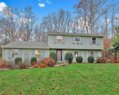 3 Bedroom 2BA 2080 ft Furnished House For Rent in Naugatuck, CT