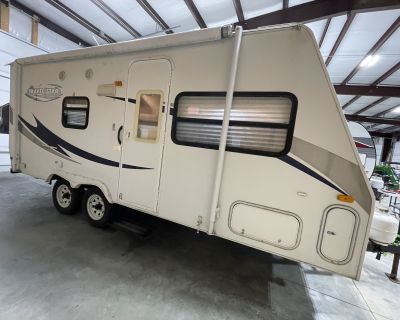 2009 Starcraft Travel Star® 21SB