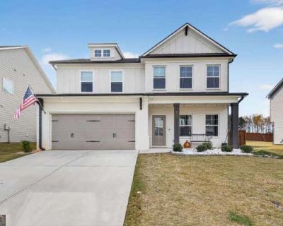 5 Bedroom 3BA Single Family Home For Sale in GAINESVILLE, GA