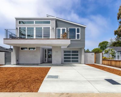 4 Bedroom 3BA 1664 ft Single Family Home For Sale in Santa Cruz, CA