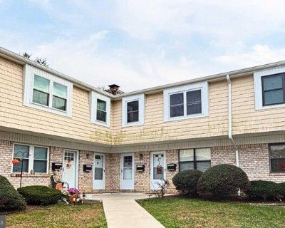 2 Bedroom 1BA Condo For Sale in Hamilton, NJ
